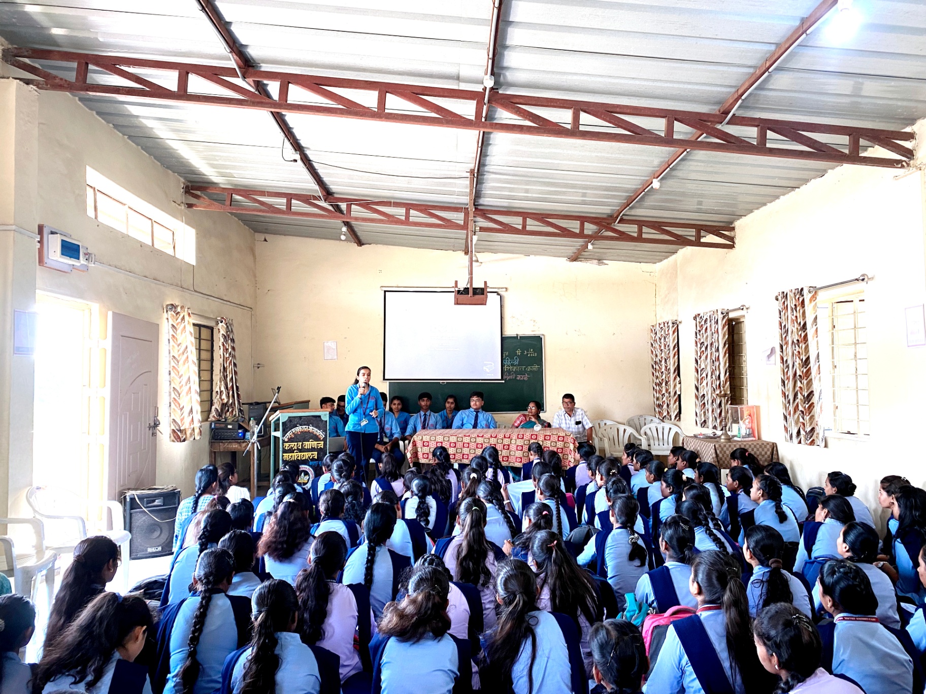 Student-led awareness session at Kala Vanijya Mahavidyalaya, Belapur