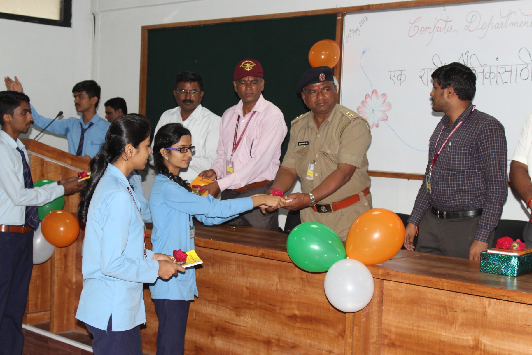 Ek Rakhi Sainikansathi — honouring police & security personnel (25 Aug 2018)